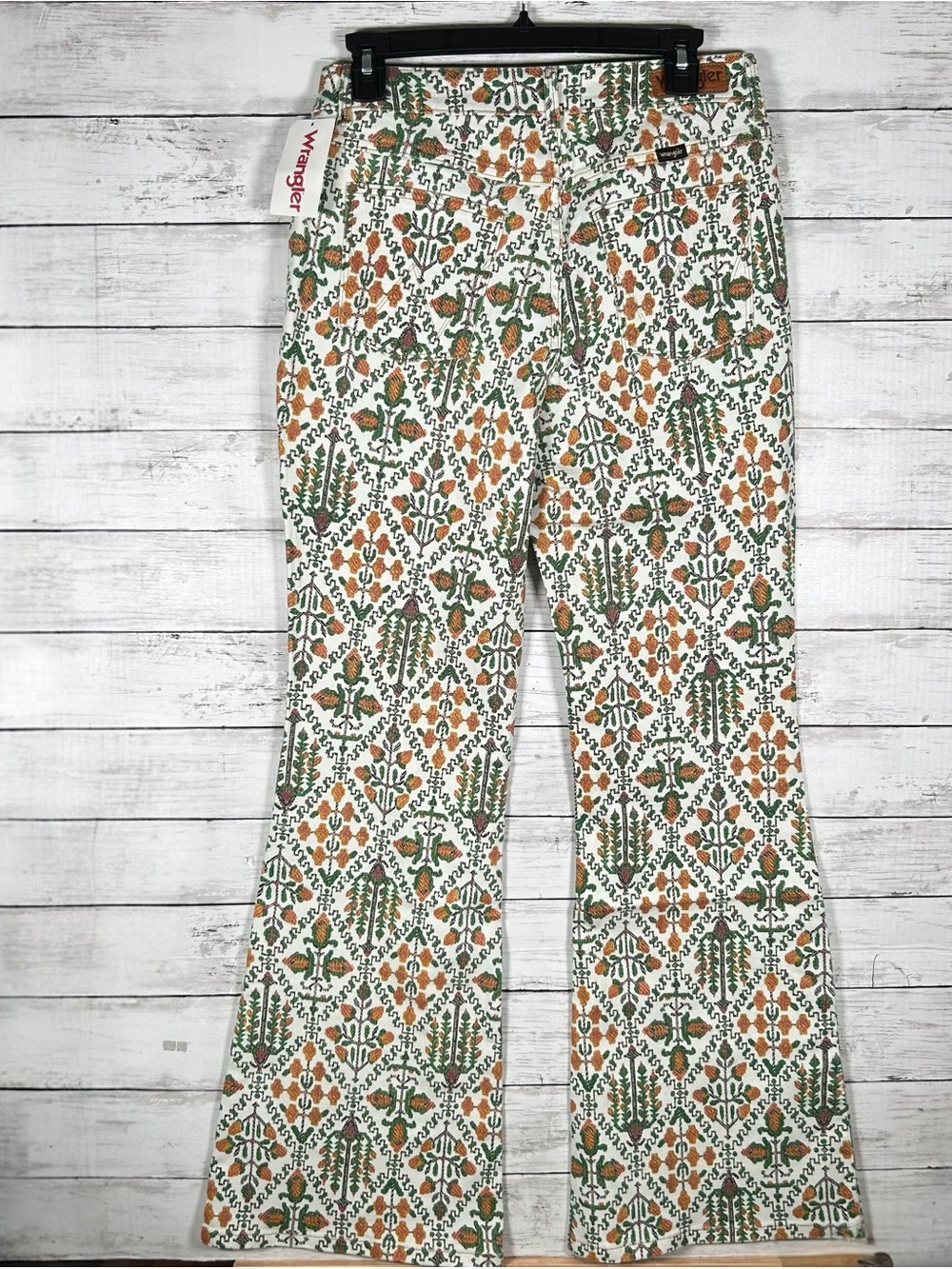 Wrangler High Rise Fierce Flare Jeans Floral Cross Stitch Print 12/ 31x32 NWT - Picture 3 of 9